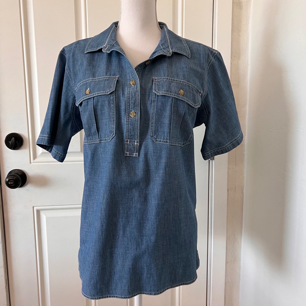 Duluth Trading Co Womens Blue Chambray Coolmax Short Sleeve Work Shirt Large